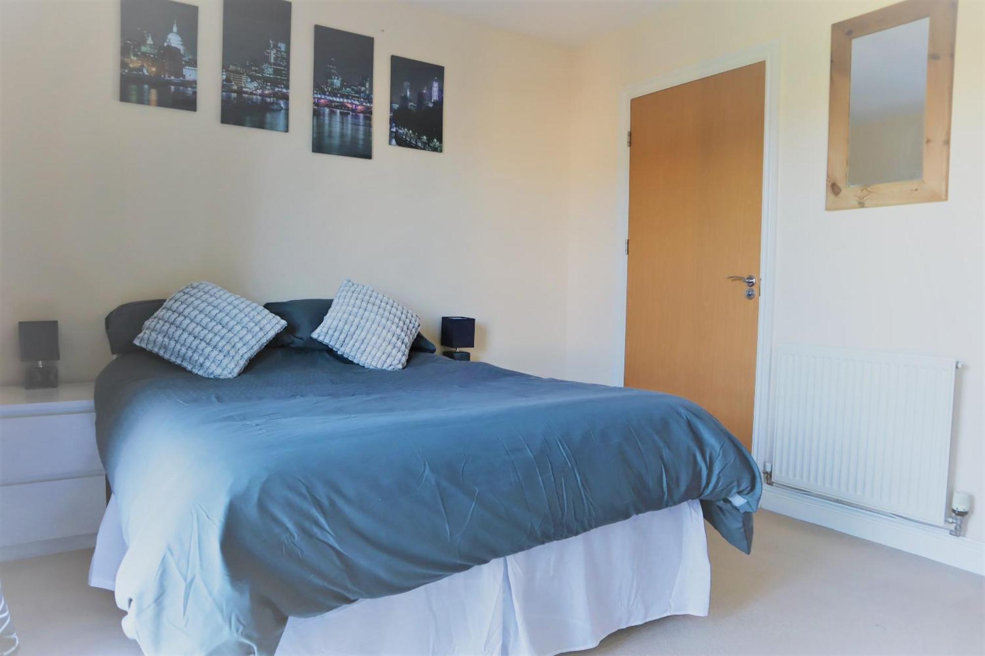 2Br Apt In Crawley W Parking - Near Gatwick Leilighet Eksteriør bilde